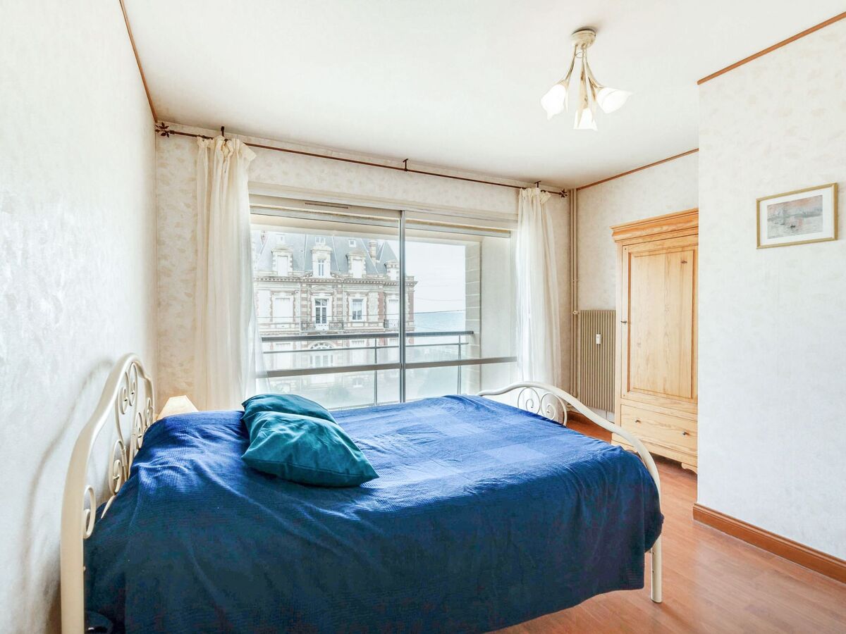 Appartement Prince Albert, 50 m de la mer à Cabourg - Photo 9