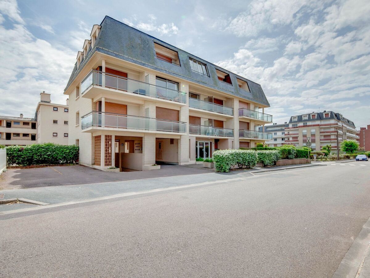 Appartement Prince Albert, 50 m de la mer à Cabourg - Photo 14