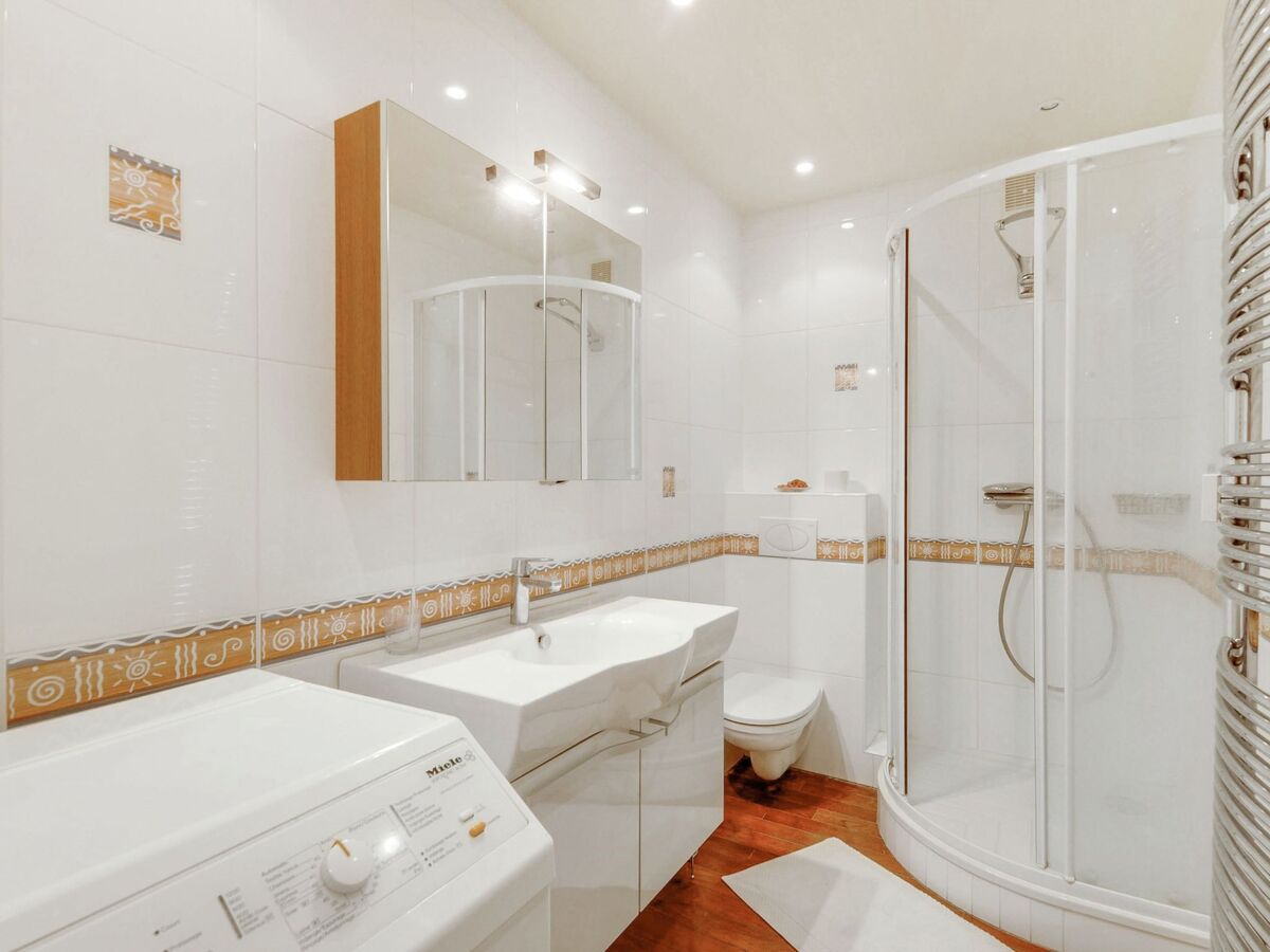 Appartement Prince Albert, 50 m de la mer à Cabourg - Photo 16