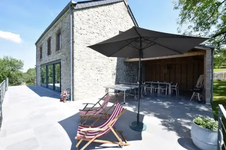 La Sapinière, Maison à Humain avec BBQ et Vue Nature - Photo 4