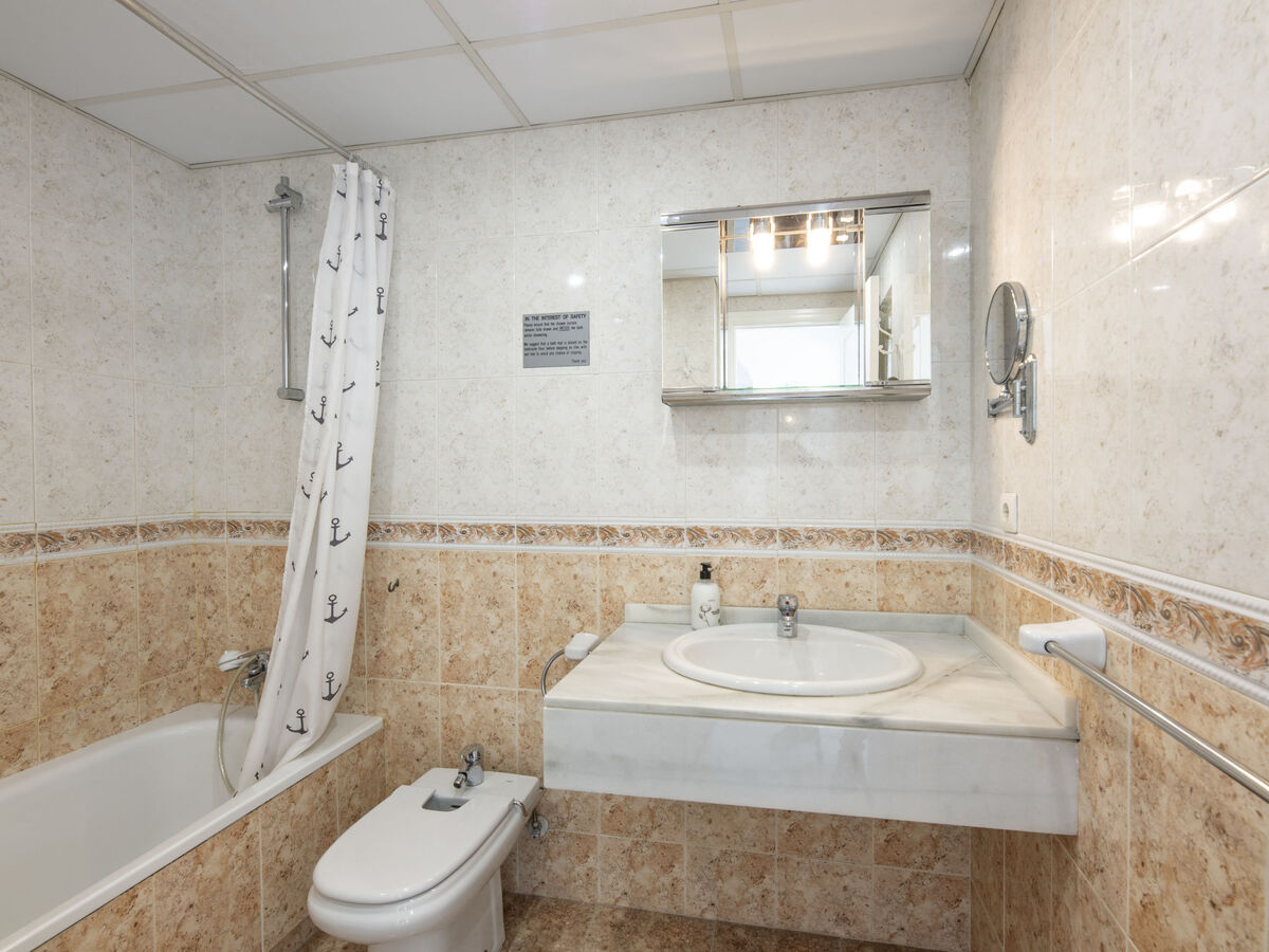 Appartement Lorcrimar, 2 chambres, terrasse et piscine - Photo 9