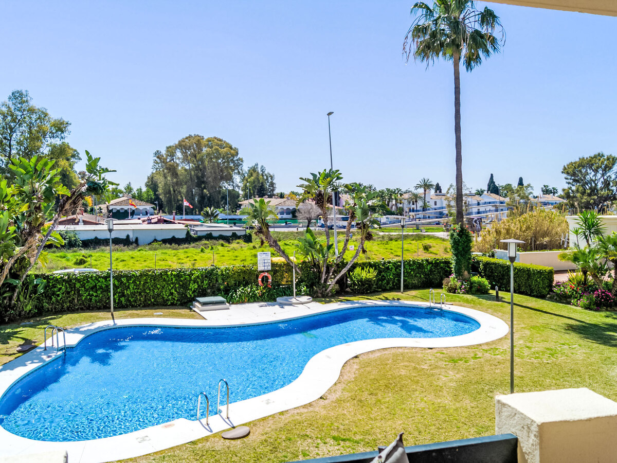 Appartement Lorcrimar, 2 chambres, terrasse et piscine - Photo 15
