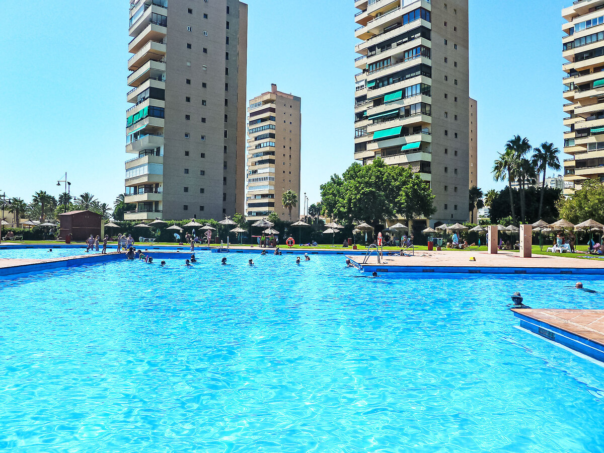 Playamar : Apt 3 chambres rénové, vue mer à Torremolinos - Photo 1