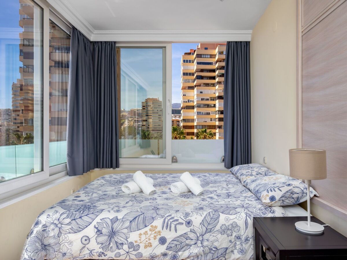 Playamar : Apt 3 chambres rénové, vue mer à Torremolinos - Photo 18