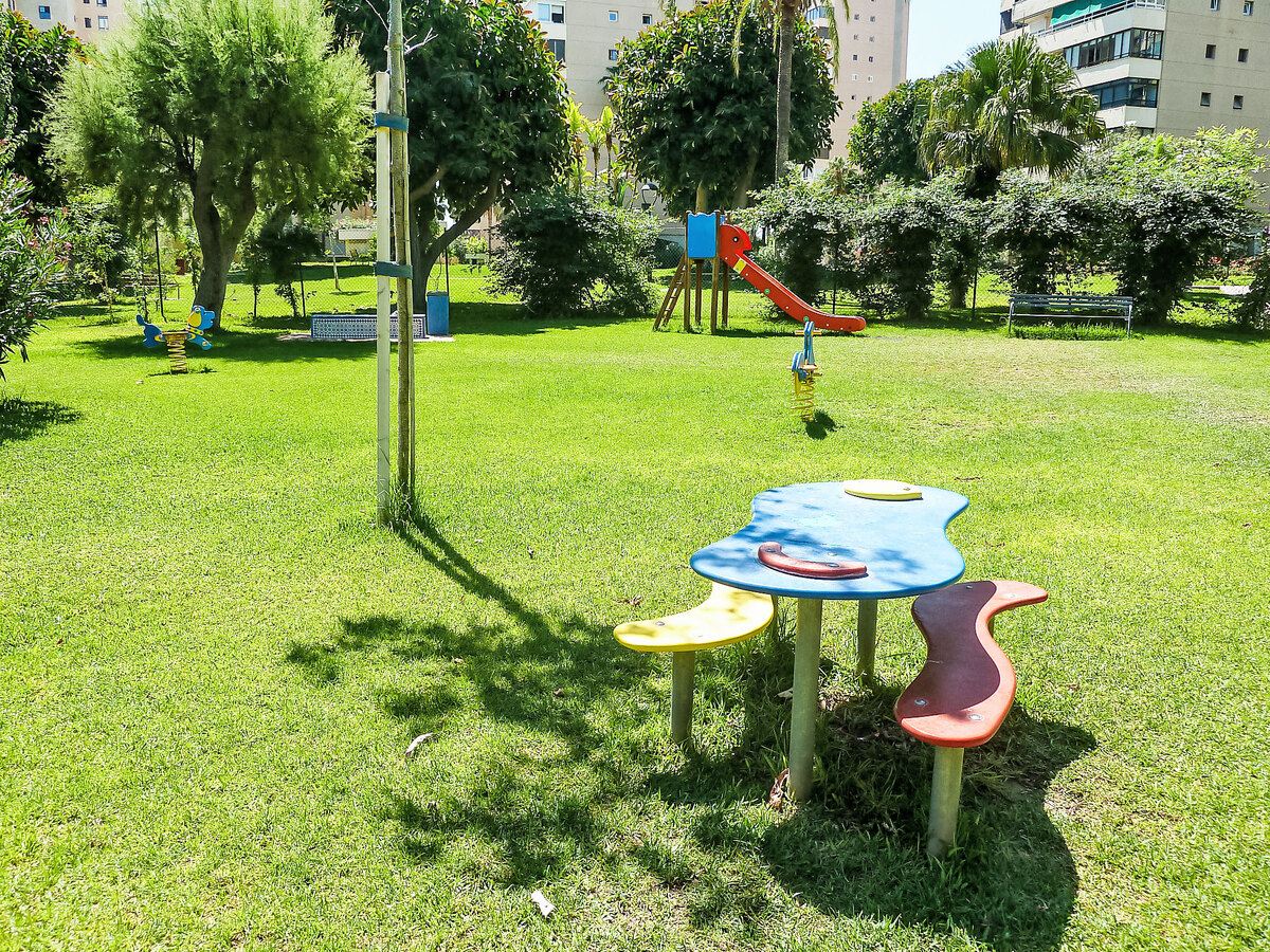 Playamar : Apt 3 chambres rénové, vue mer à Torremolinos - Photo 33