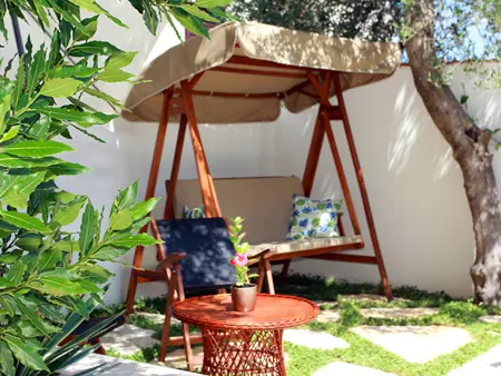 Maison Silvija avec piscine chauffée, Supetar : photo 8