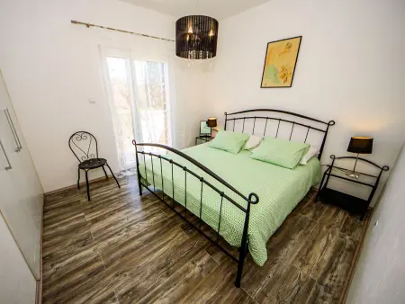 Maison Silvija avec piscine chauffée, Supetar : photo 36