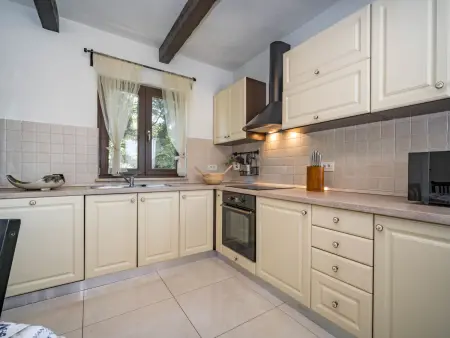 Maison Dorijano avec piscine privée à Rabac : photo 9