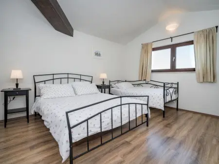 Maison Dorijano avec piscine privée à Rabac : photo 10