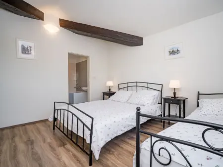 Maison Dorijano avec piscine privée à Rabac : photo 11