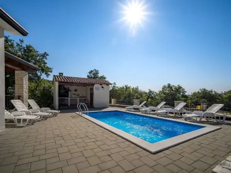 Maison Dorijano avec piscine privée à Rabac : photo 22