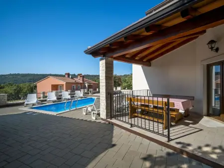Maison Dorijano avec piscine privée à Rabac : photo 27