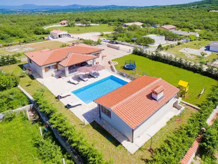 Villa Lucija à Labin : 10 personnes, piscine privée : photo 22