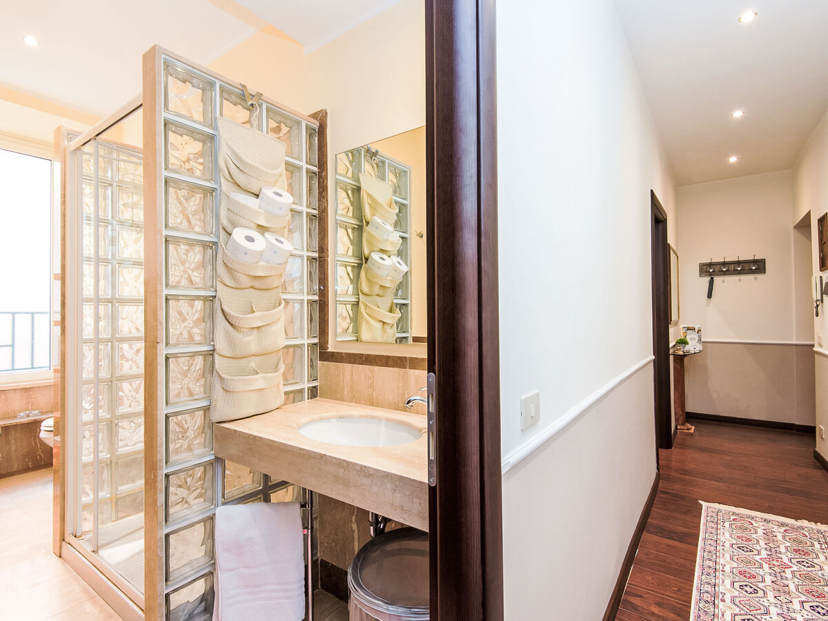 Appartement Vatican avec terrasse 80 m² – Rome Centro Storico - Photo 28