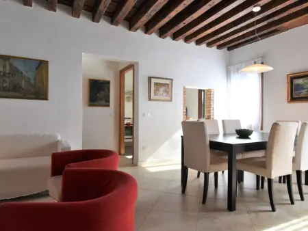 Appartement Casanas – vue sur la Lagune, quartier Castello : photo 2