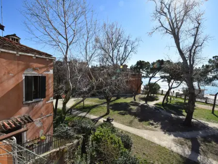 Appartement Casanas – vue sur la Lagune, quartier Castello : photo 21