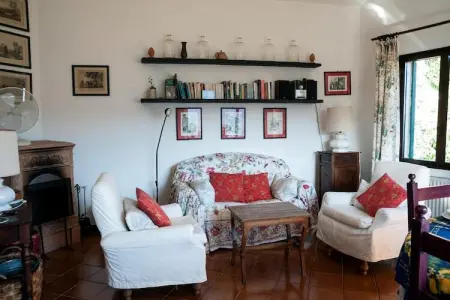 Location maison à Stellanello, Séjour paisible sur les collines ligures