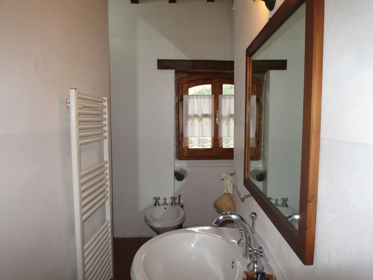 Borgo La Cella – Maison rustique 4 pers. avec piscine - Photo 10