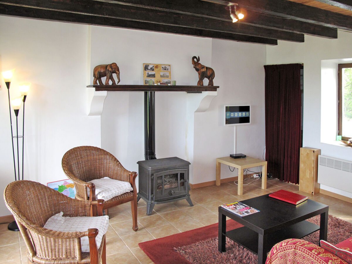 Les Brûles, maison 6 pers. avec piscine à Ternant - Photo 3