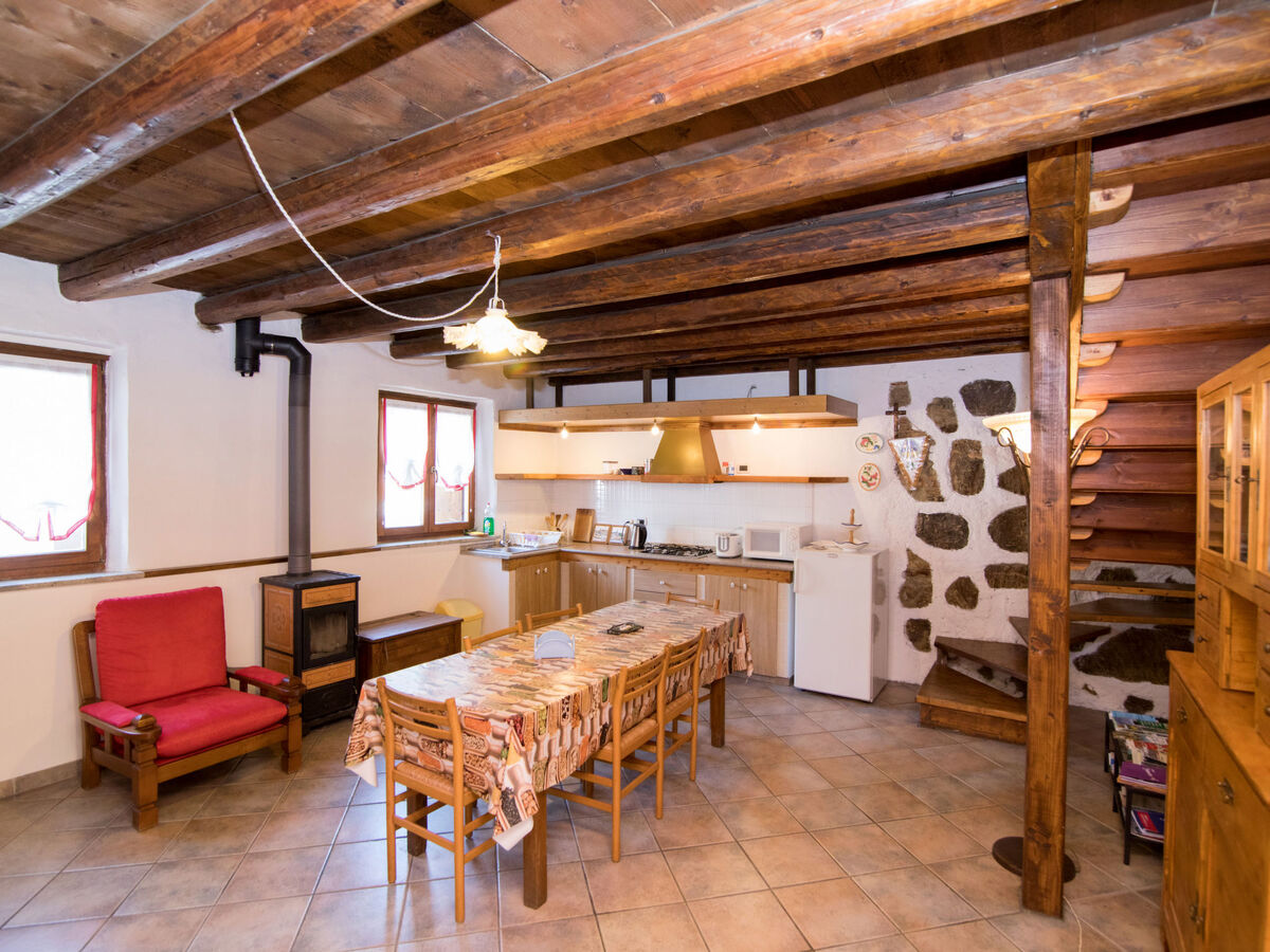 Al Rustico – Maison 80 m² avec poêle suédois - Photo 14