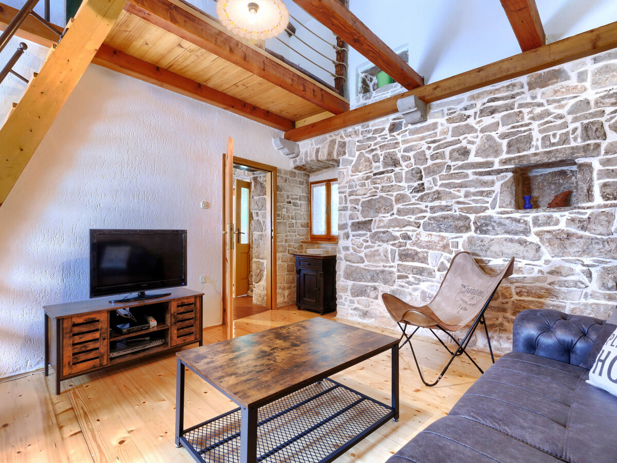 Maison Donada à Labin : piscine privée et terrain - Photo 8