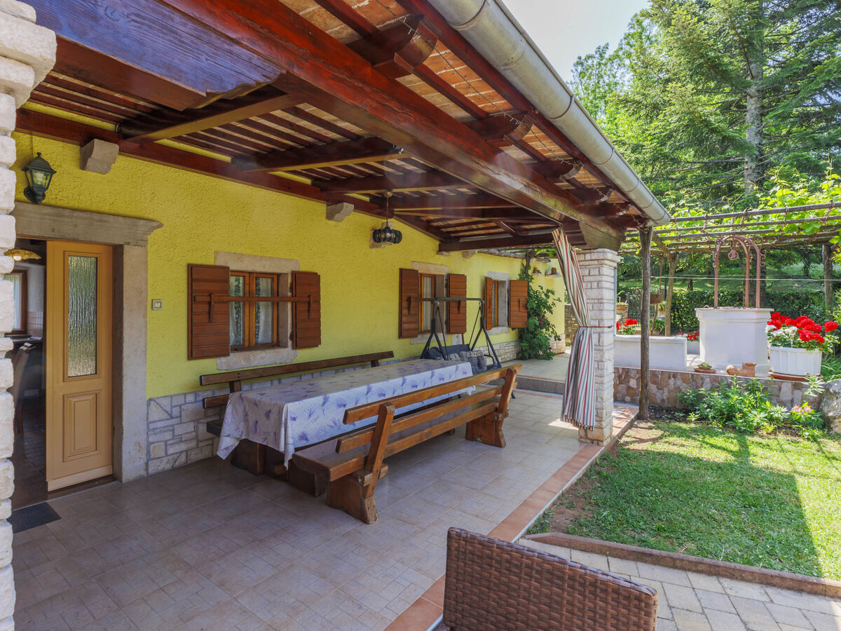 Maison Donada à Labin : piscine privée et terrain - Photo 13