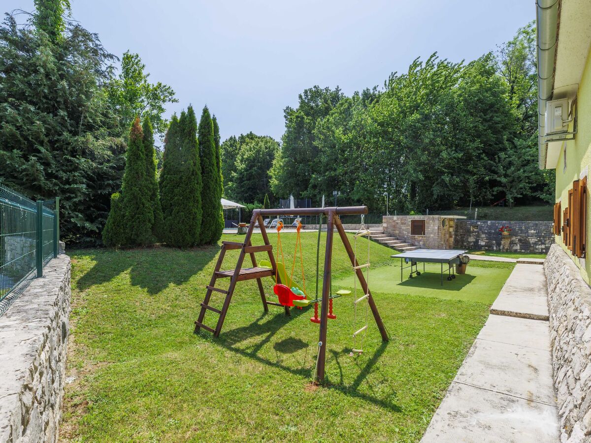 Maison Donada à Labin : piscine privée et terrain - Photo 14
