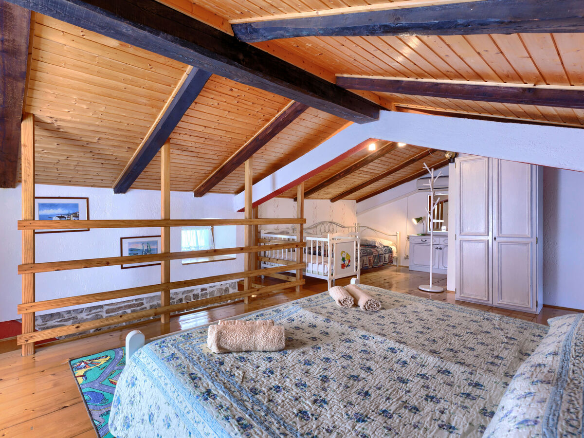 Maison Donada à Labin : piscine privée et terrain - Photo 34