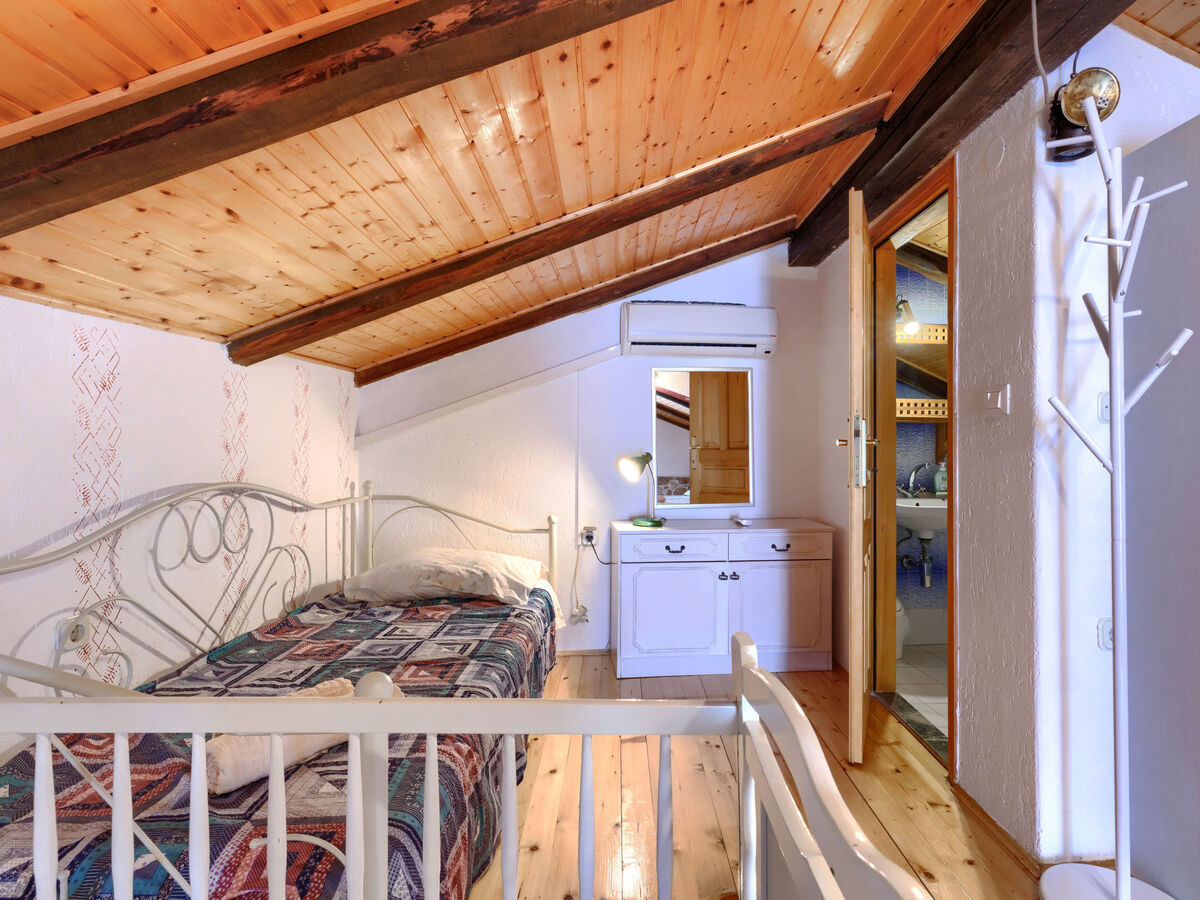 Maison Donada à Labin : piscine privée et terrain - Photo 35