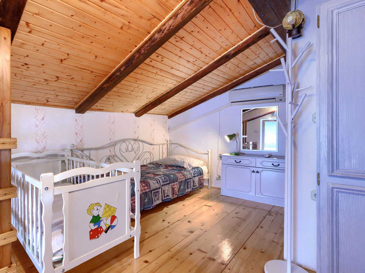Maison Donada à Labin : piscine privée et terrain - Photo 36