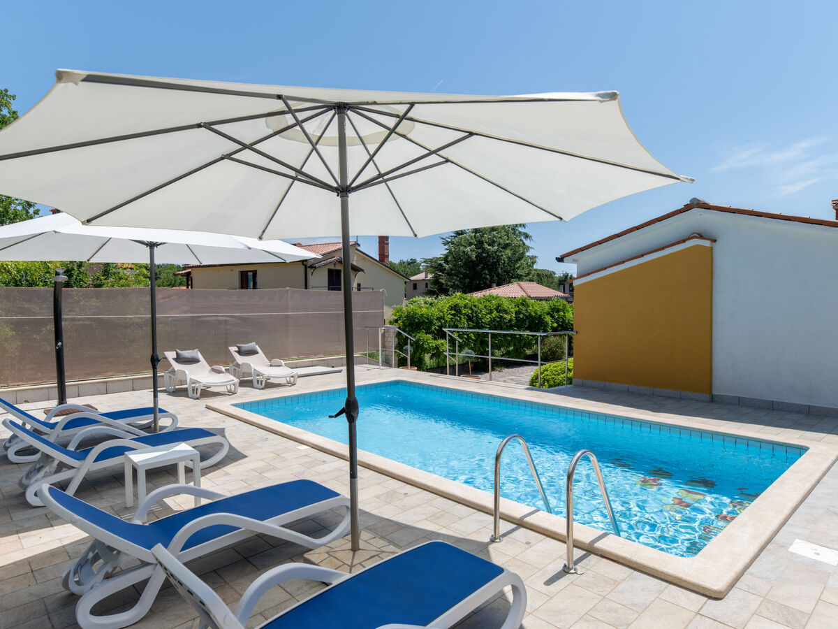 Maison Verbanac à Labin : piscine privée 8 personnes - Photo 5