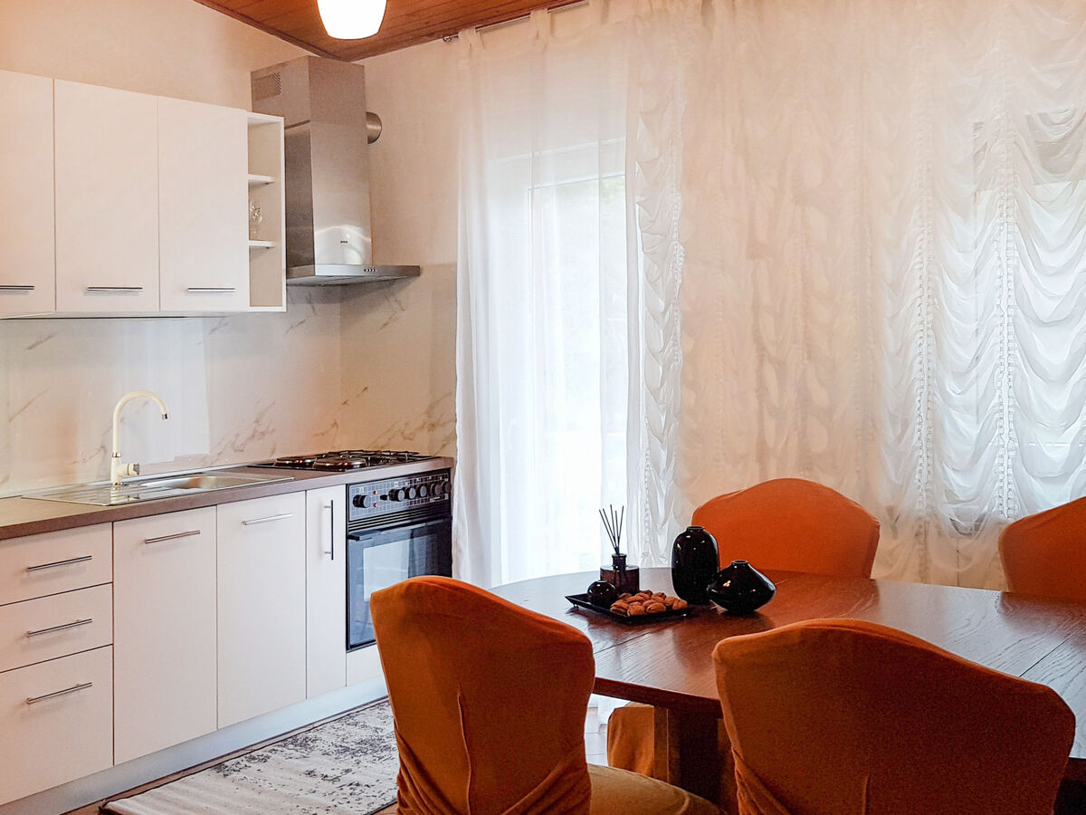 Maison Noel à Labin, 3 chambres avec terrain de 1000 m² - Photo 11