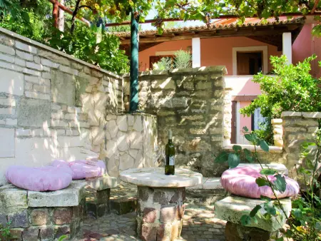 Maison Noel à Labin, 3 chambres avec terrain de 1000 m² : photo 24
