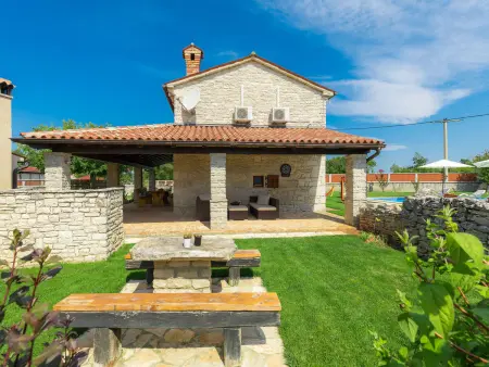Maison Bozac avec piscine privée à Rovinj : photo 21