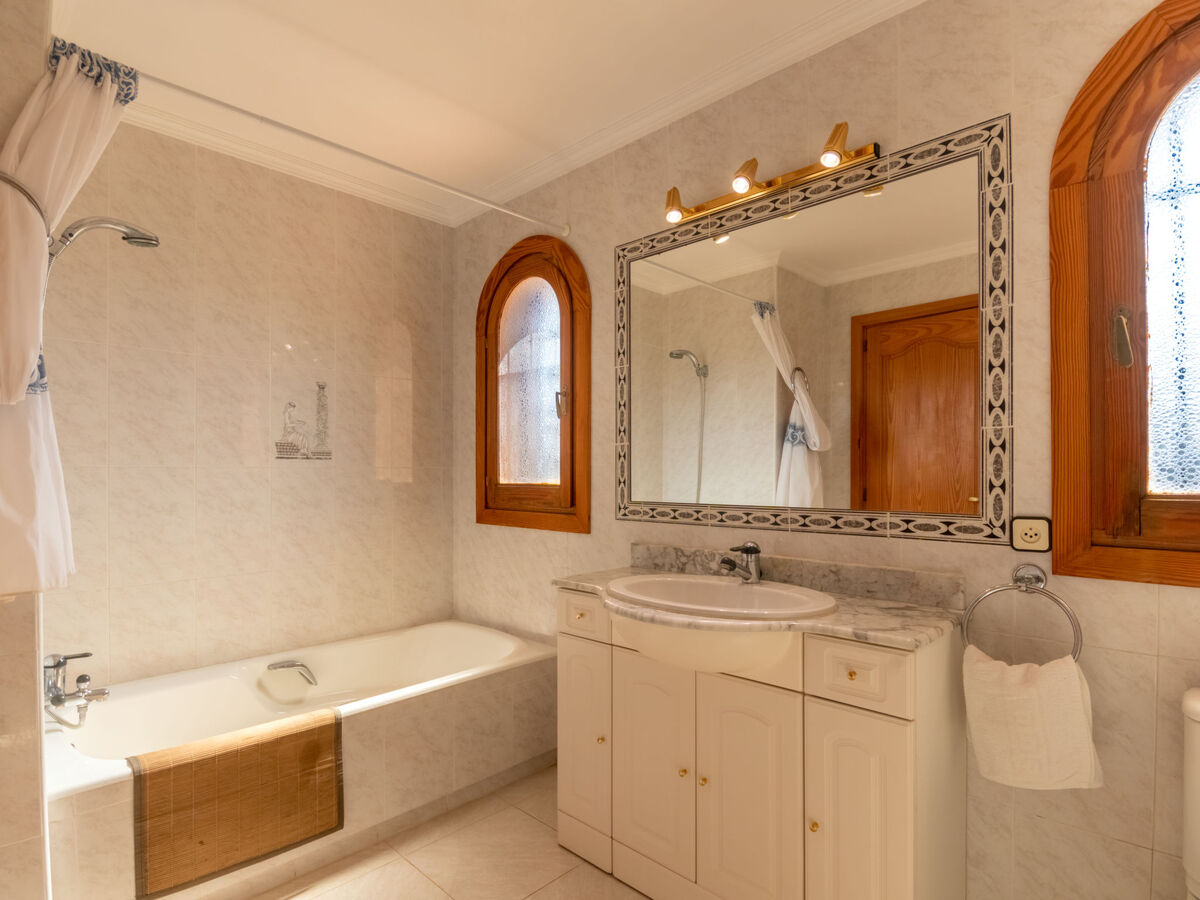 Maison Cap Blanc à Sa Torre – piscine et 200 m de la mer - Photo 16