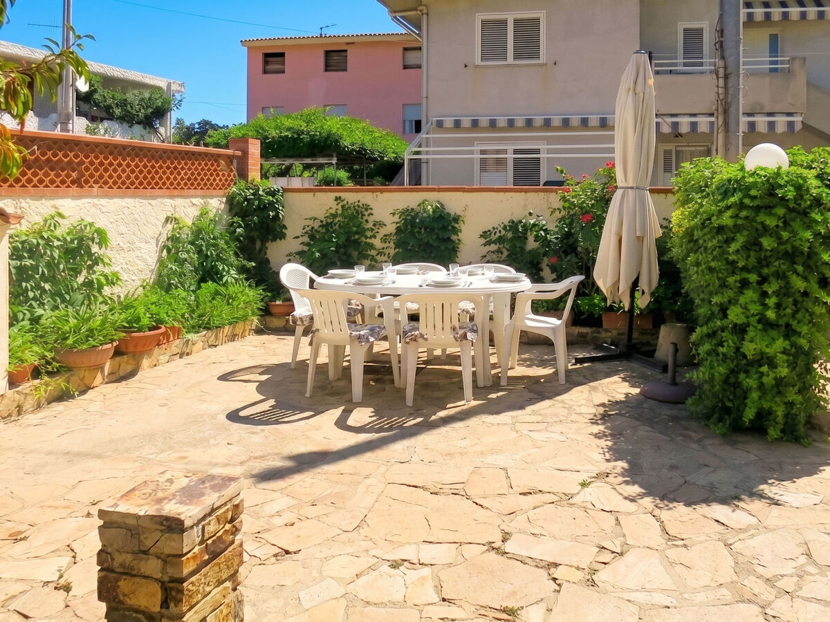 Maison Lia à La Caletta, 3 chambres, jardin - Photo 1