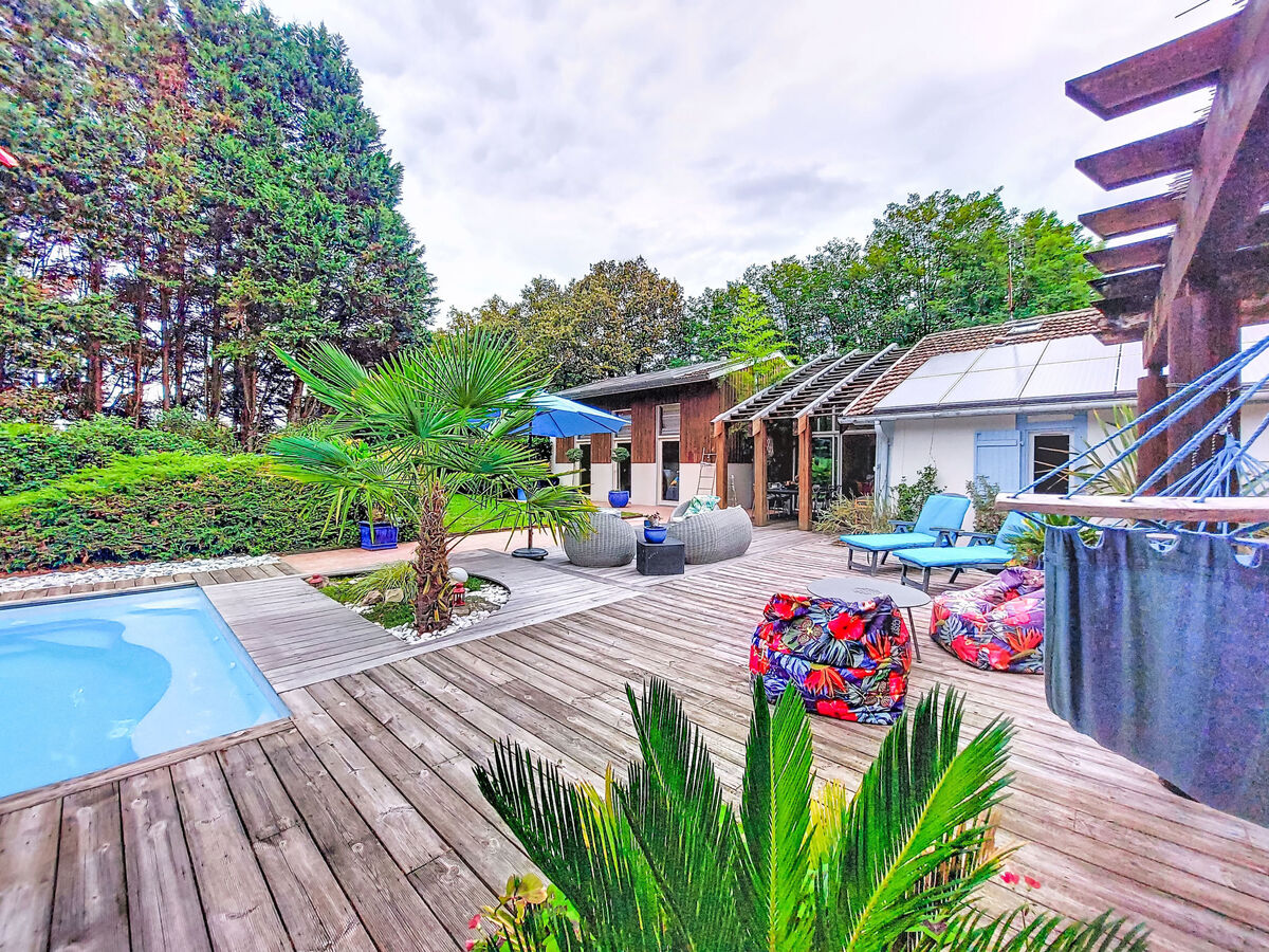 Maison Le Préau – piscine privée et terrain de 1 500 m² - Photo 1