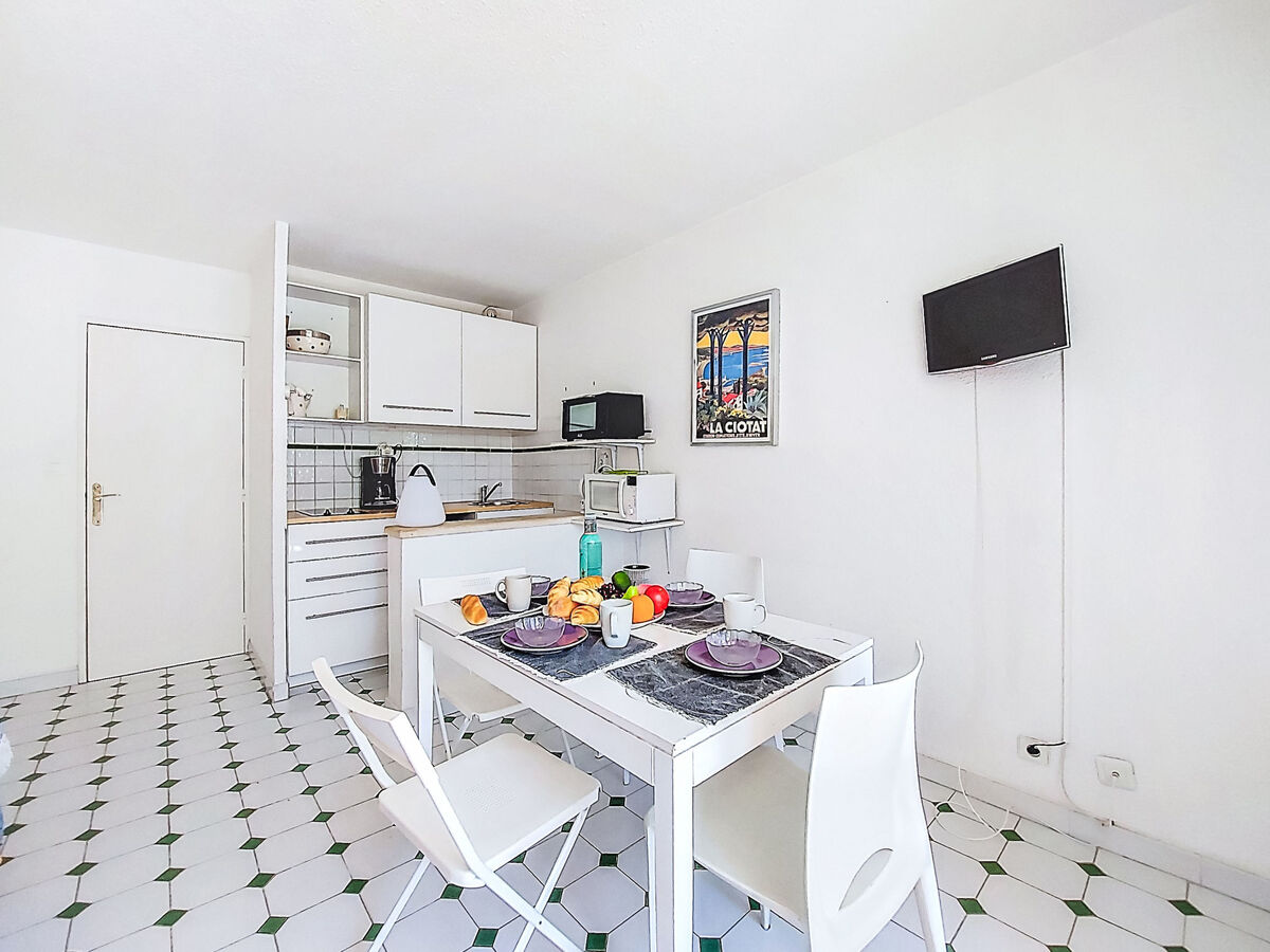 Studio avec terrasse sud à 400 m de la mer, Les Lecques - Photo 5