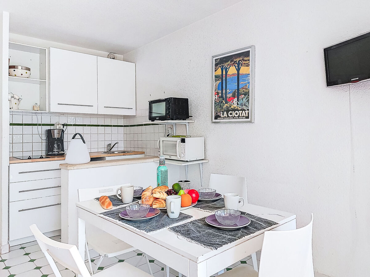 Studio avec terrasse sud à 400 m de la mer, Les Lecques - Photo 11
