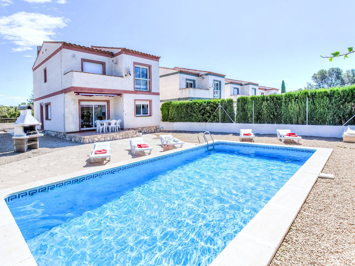 Villa Santa Marta I – Maison 5 chambres avec piscine - Photo 1