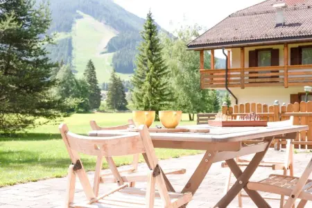 Location chalet à Pozza di Fassa, Chalet spacieux avec jardin près des pistes dans le Tyrol
