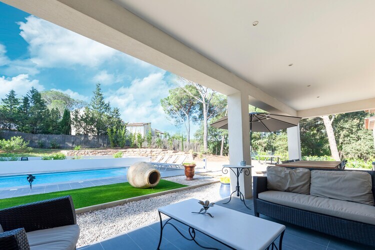 Villa Le Rey à Vidauban : piscine privée et jardin - Photo 5