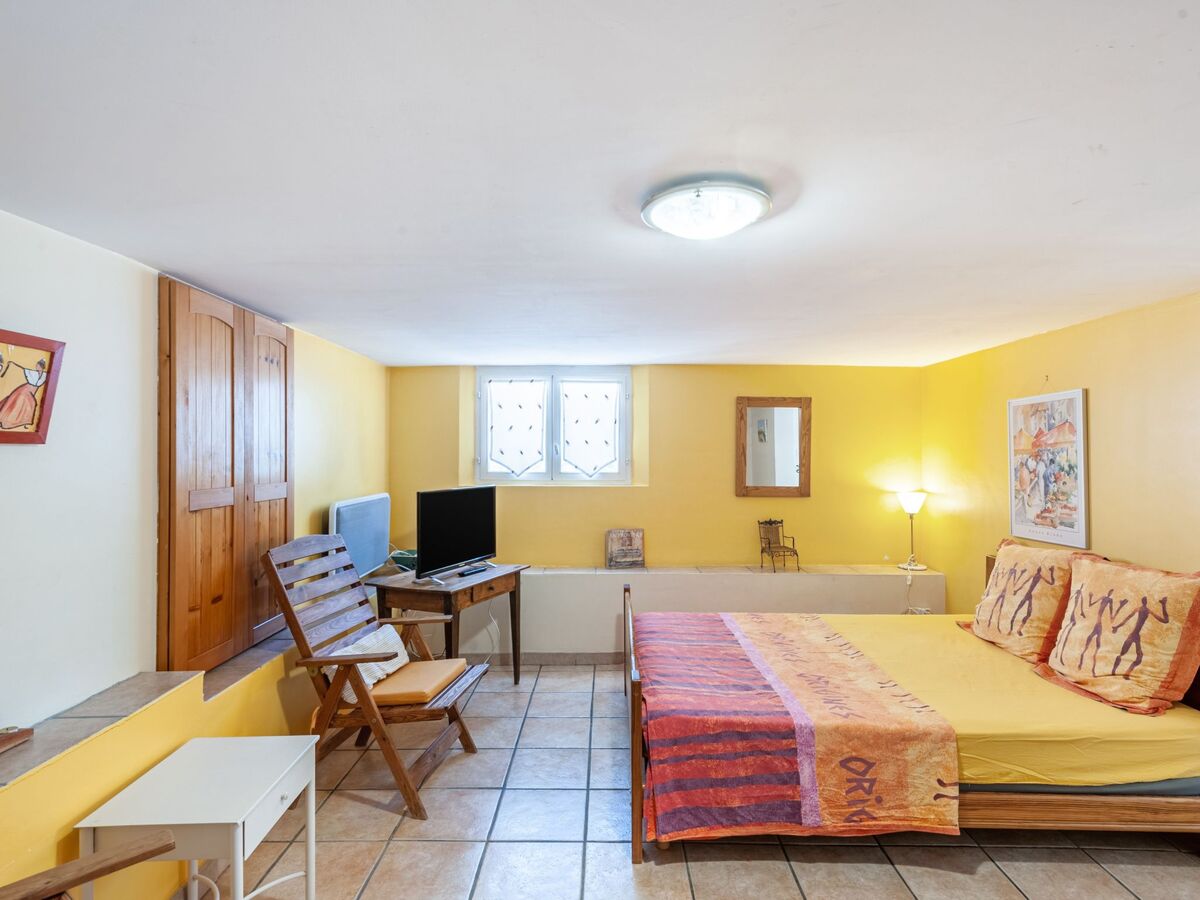 Mireio – Appartement 70 m² avec terrasse et accès piscine - Photo 12