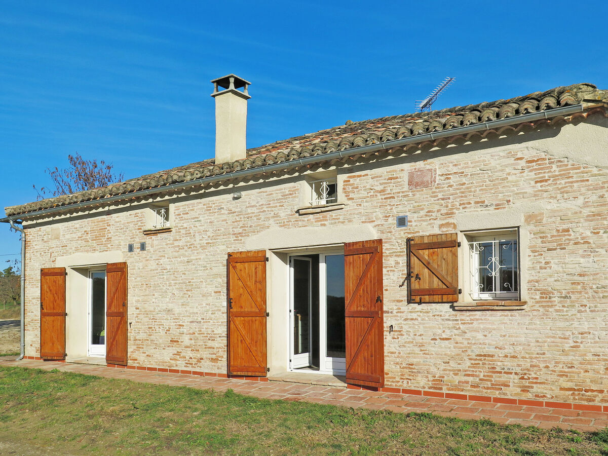 Touzy, gîte 5 chambres avec piscine à L'Honor-de-Cos - Photo 3