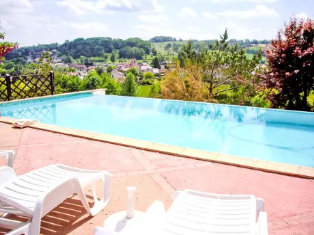 Fromental - Maison 9 pers., piscine et 4'000 m² : photo 2