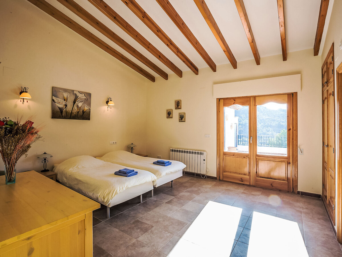 Casa Salvador, villa 4 chambres avec piscine à Pego - Photo 10