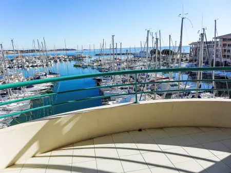 L'Open : appartement 2 pièces vue mer à Fréjus : photo 2