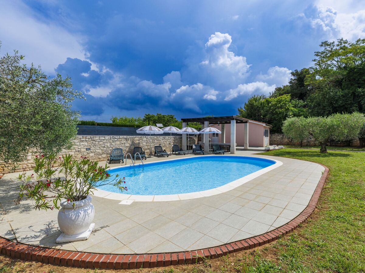 Villa Maran, maison 12 personnes avec piscine à Umag - Photo 2