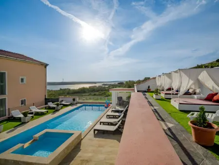 Location appartement à Pag Dinjiška, Melandura