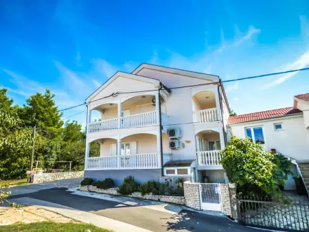 Location appartement à Starigrad Paklenica, Ana